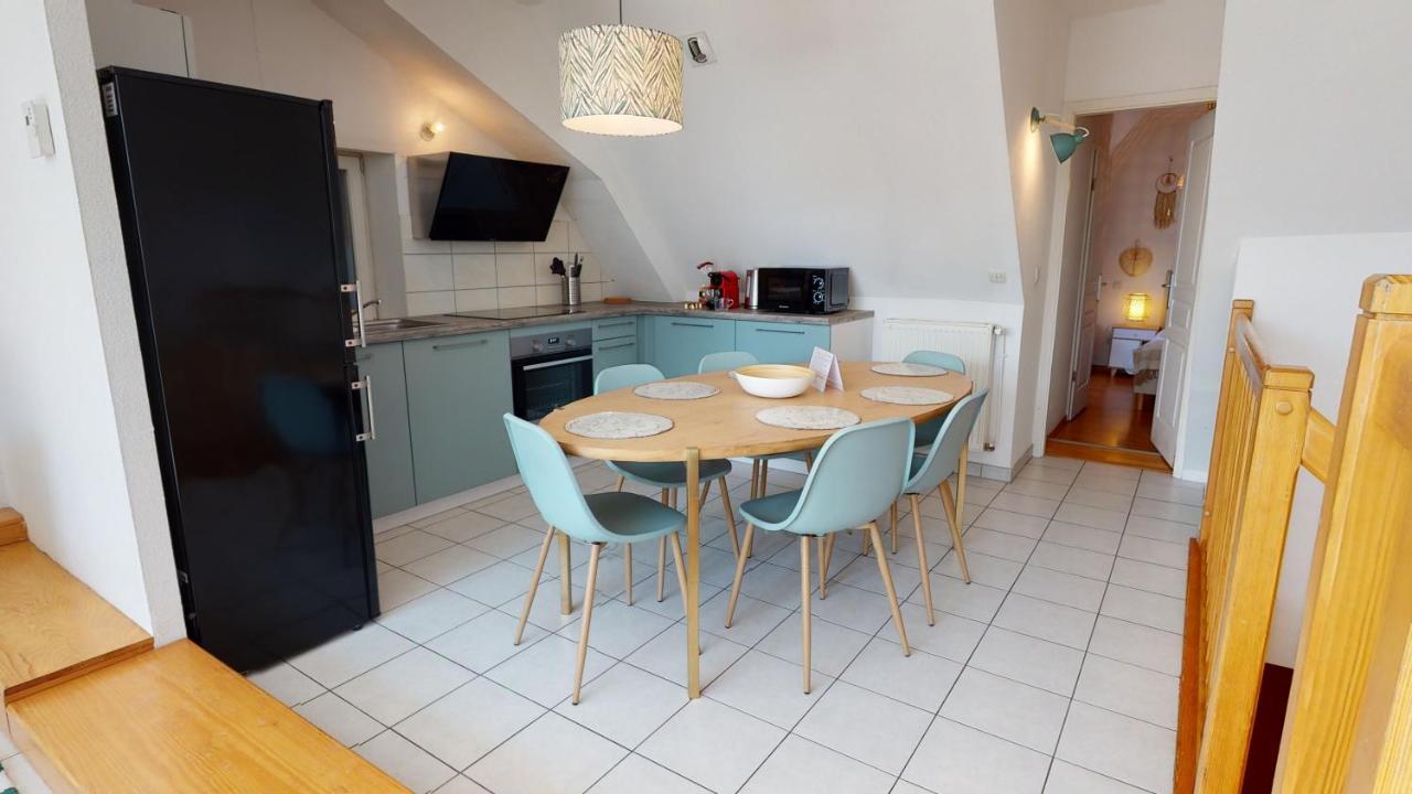 Appartement Duplex des Dominicains - 1 Parking GRATUIT - Hypercentre 6 personnes à Colmar Extérieur photo
