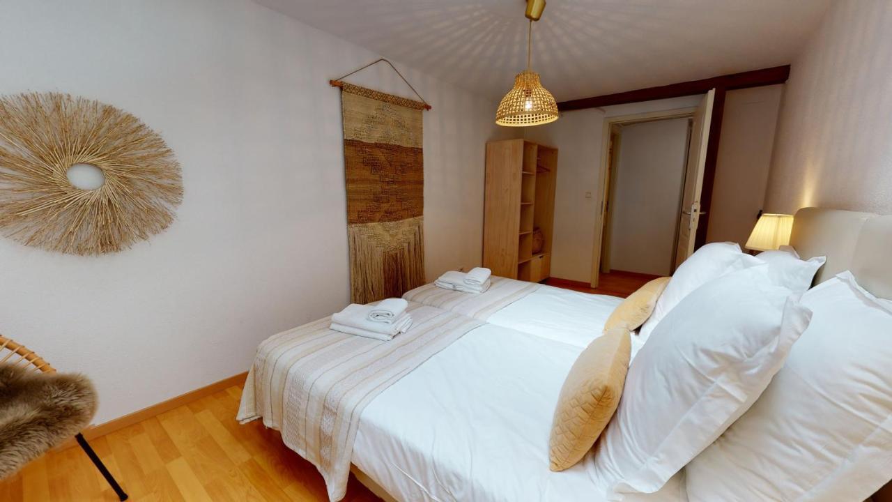 Appartement Duplex des Dominicains - 1 Parking GRATUIT - Hypercentre 6 personnes à Colmar Extérieur photo