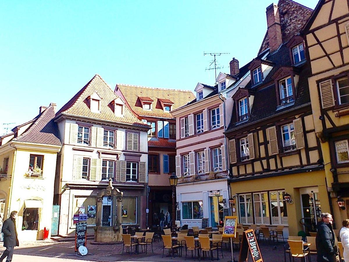 Appartement Duplex des Dominicains - 1 Parking GRATUIT - Hypercentre 6 personnes à Colmar Extérieur photo